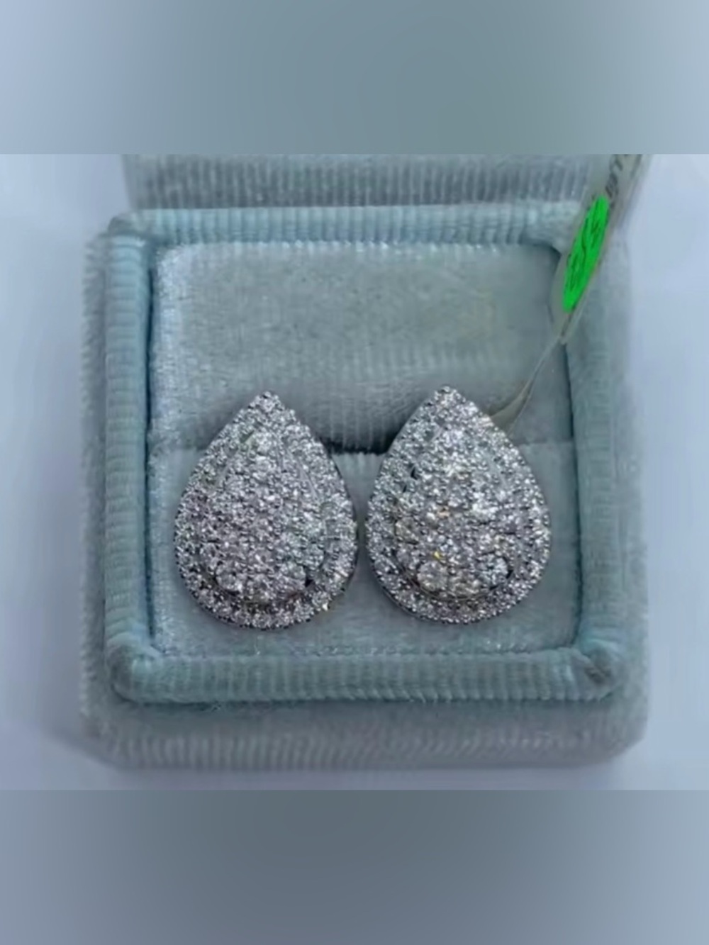 Sparkling Teardrop Crystal Stud Earrings - Silver Iced New